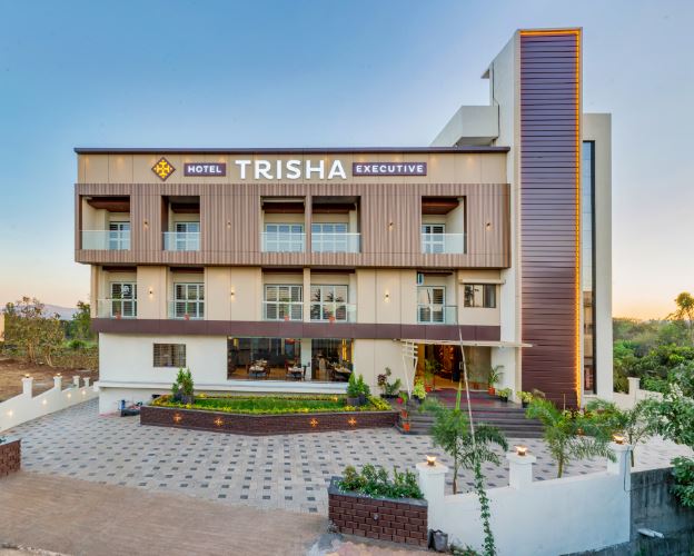 HOTEL TRISHA EXECUTIVE